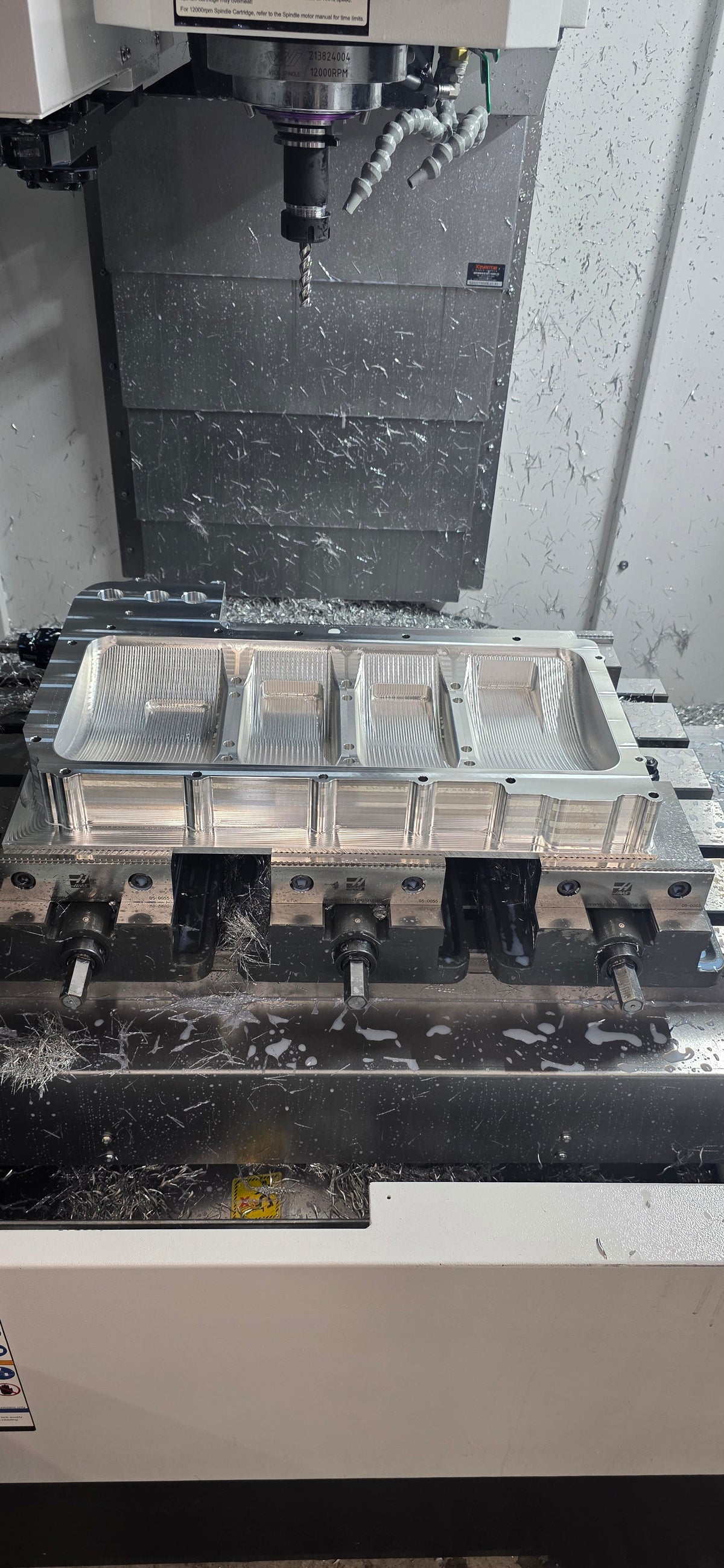LS integral dry sump oil pan